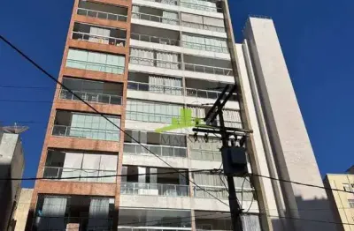 Apartamento à venda na barra, residencial mário quintana 2/4, 1 suíte, 68,5m², andar alto, varanda, próximo à praia. excelente localização! 750.000,00
