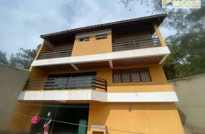 Casa de alto padrão no jardim peri peri – 4 dormitórios | 5 banheiros | 4 vagas