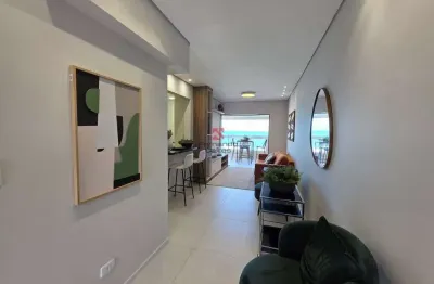 Apartamento mobiliado 2 dorm 1 suíte - sacada e vista para o mar – bairro mirim