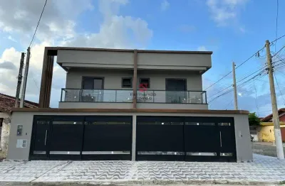 Sobrado moderno com 3 dormitórios e 2 vagas no bairro tupi – praia grande