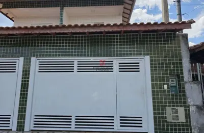 Sobrado  2 dormitórios 1 suíte, varanda, espaço gourmet e 2 vagas na mirim