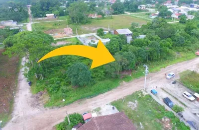 Terreno proximo ao porto itapoá, localizado no balneário farol do itapoá, 560 metros do mar.