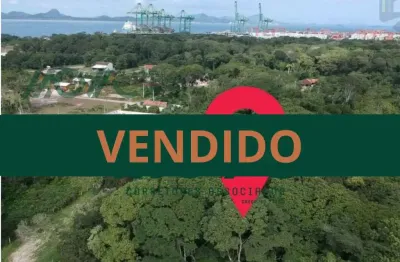 Terreno localizado na rua 2720 n°735, no balneário farol do itapoá ll