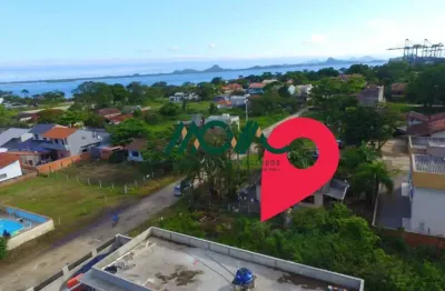 Terreno em itapoá, 300 metros do mar, pouca vegetação e cercado