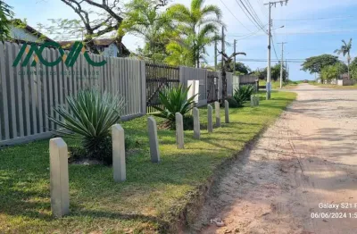 Excelente imóvel com 2 terrenos (24x32) pertinho da praia!