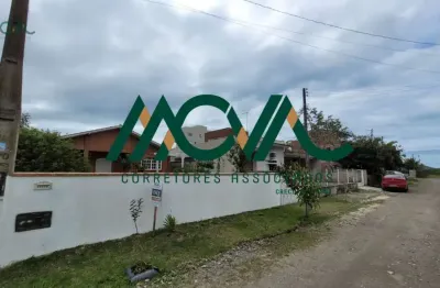 Casa à venda em itapoá - 3 quartos, 100m da praia, oportunidade imperdível!