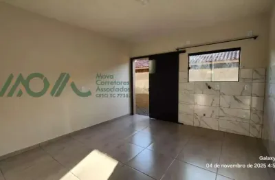 Casa com 2 quartos para alugar na Rua 2580 Tupã, 402, Pontal do Norte, Itapoá