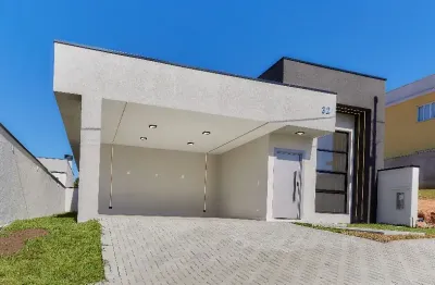 Linda casa térrea em condomínio fechado - centro de campo largo - pr