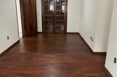 Casa com 3 quartos à venda na Rua Padre Nóbrega, Vila São João da Boa Vista, Bauru