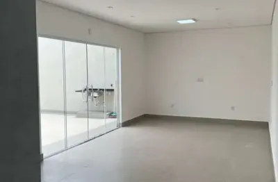 Casa com 2 quartos à venda na Avenida Engenheiro Paulo Frontin, 27-80, Parque Santa Edwiges, Bauru