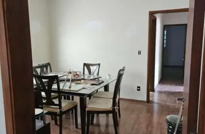 Casa com 3 quartos para alugar na Rua Baltazar Rodrigues, 3-61, Jardim Planalto, Bauru