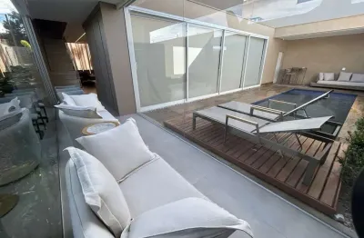 Casa em condomínio fechado com 4 quartos para alugar na Avenida Irineu Bastos, 555, Residencial Lago Sul, Bauru