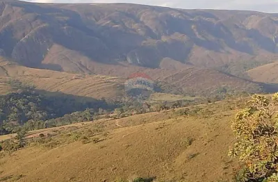 Sítio na serra da canastra – delfinópolis, mg 54 hectares (22 alqueires paulistas) no coração do vale da gurita