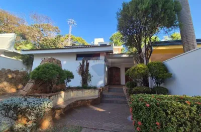 Casa em Condomínio Fechado  com 3 suítes no Bairro Ribeirânia, em Ribeirão Preto