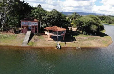 Rancho com 250 metros de beira d'agua em delfinópolis mg - região da mata