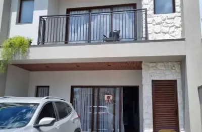 Casa com 3 quartos à venda em Zimbros, Bombinhas 