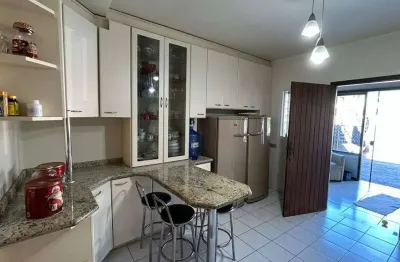 Casa com 4 quartos à venda no São Judas, Itajaí 