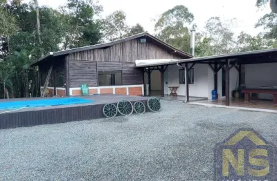 Casa com 2 quartos à venda no Escalvado, Navegantes 