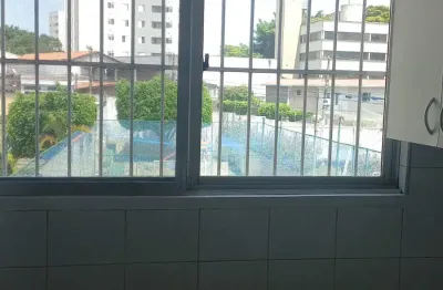 Apartamento em ótima localização com 02 dormitórios e vaga- ótima localização.
