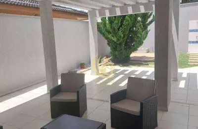 Lindíssimo sobrado em condomínio 04 dormitórios 02 suítes uma com closet e outra térrea, excelente acabamento, com planejados, lazer e comércios a pé