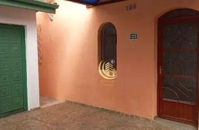 Sobrado com 4 dormitórios para alugar, 140 m² por r$ 2.600,00/mês - centro - taubaté/sp