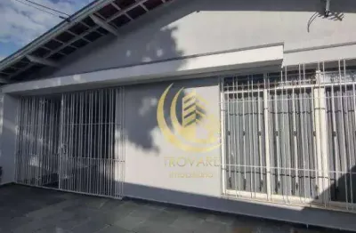 Casa com 4 dormitórios para alugar, 220 m² por r$ 3.500,00/mês - jardim santa clara - taubaté/sp