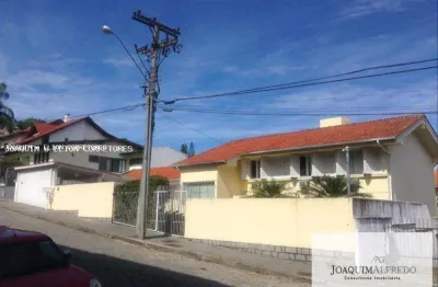 Casa para venda em florianópolis, agronômica, 4 dormitórios, 1 suíte, 5 banheiros, 6 vagas