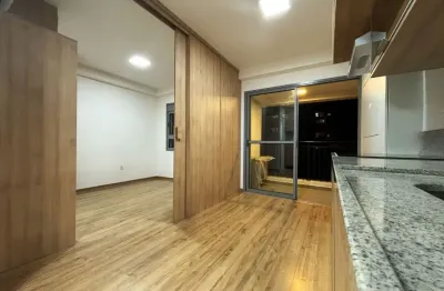 Apartamento mobiliado com móveis planejado e varanda para locação em moema