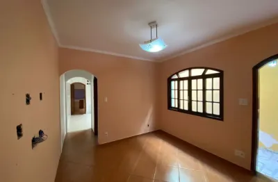 Casa semi mobiliada e com área gourmet a venda/permuta no jardim las vegas em santo andré
