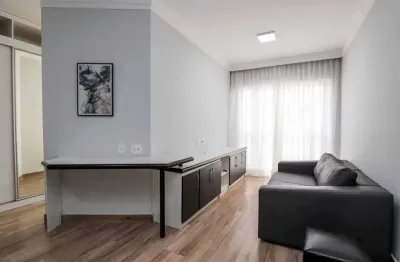 Apartamento mobiliado e com sacada para locação na barra funda