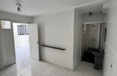 Casa com 5 quartos para alugar no Tatuapé, São Paulo 