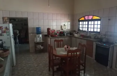 Casa com edícula e suíte para venda/permuta em santo andré-recreio da borda do campo