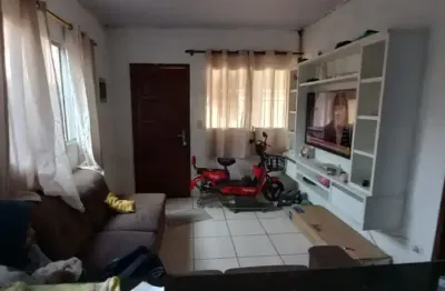 Casa com varanda e churrasqueira para venda/permuta no balneário anchieta em mongaguá