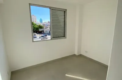 Apartamento de 56m2,  localizado no bloco b, primeiro andar, prédio com elevador,  sendo: 02 dormitórios,  sala, cozinha, banheiro,  ampla lavanderia,  com 01 vaga de garagem coberta e 01 descoberta
