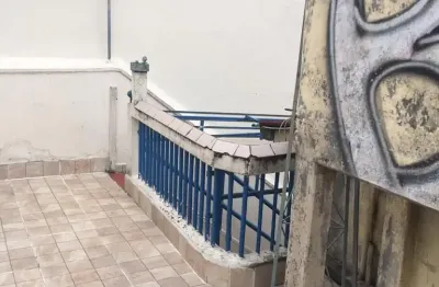 Casa a venda na região da vila tolstói  – ótimo opção para investidor