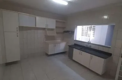 Casa com 4 quartos à venda no jardim astúrias i, piracicaba , 190 m2 por r$ 549.999
