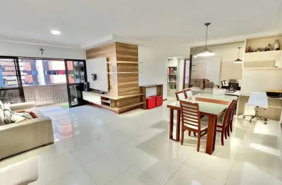 Apartamento com 120 metros na ponta verde com 3 quartos sendo 1 suite e 2 vagas