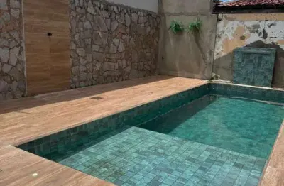 Casa com 6 quartos , piscina , toda reformada no feitosa para com muito espaço
