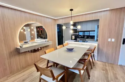 Apartamento com 3 quartos com vista mar na ponta verde porteira fechada