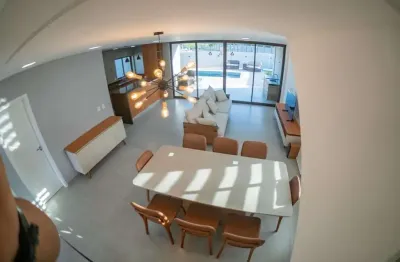 Casa mobiliada e decorada no condomínio vista lagoa na Barra nova