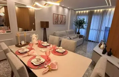 Apartamento com 3 suítes com móveis planejados na ponta verde próximo ao palato