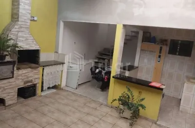 Casa no jardim diamante, documentação ok, aceita financiamento. agende sua visita!