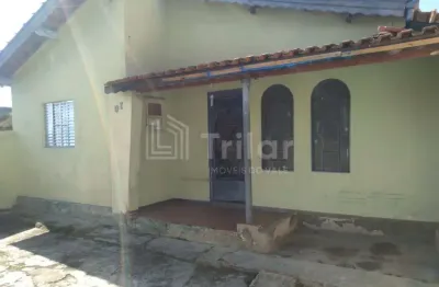 Casa no monte castelo  com 3 quartos e 2 banheiros à venda, 120 m²