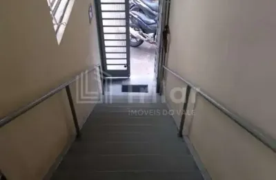 Sala comercial no jardim satélite: venda ou locação, 1 sala, 1 banheiro, 30m² em são josé dos campos-sp!