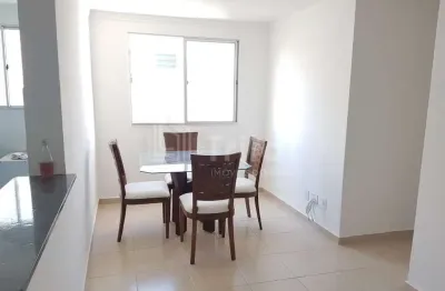 Cobertura duplex mobiliada com área externa de 30 metros e condomínio com lazer