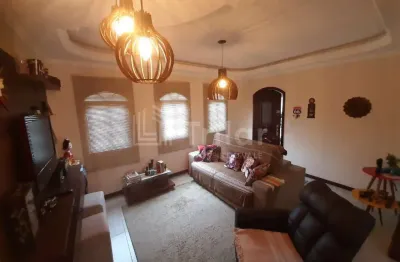 Casa com 3 quartos à venda no Jardim Independência, Taubaté 