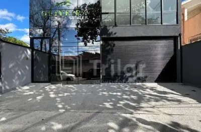 Oportunidade locação - prédio comercial novo, com 2 pavimentos, fachada imponente, elevador de acesso - localização privilegiada da vila industrial.