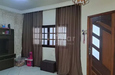 Excelente oportunidade: casa à venda na vila industrial, são josé dos campos-sp, 3 quartos, 1 suíte, 1 sala, 2 banheiros, 2 vagas, 110m². aproveite!