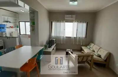 Apartamento padrão com 2 dormitórios á menos de 100 metros na praia do tombo-guarujá/sp.