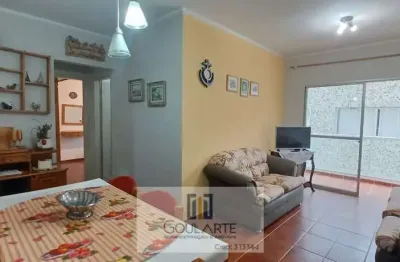 Apartamento com acesso a sacada, 3 dormitórios, lado praia - enseada-guarujá/sp